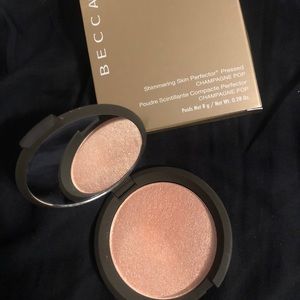 Becca Champagne Pop Shimmering Skin Perfecter